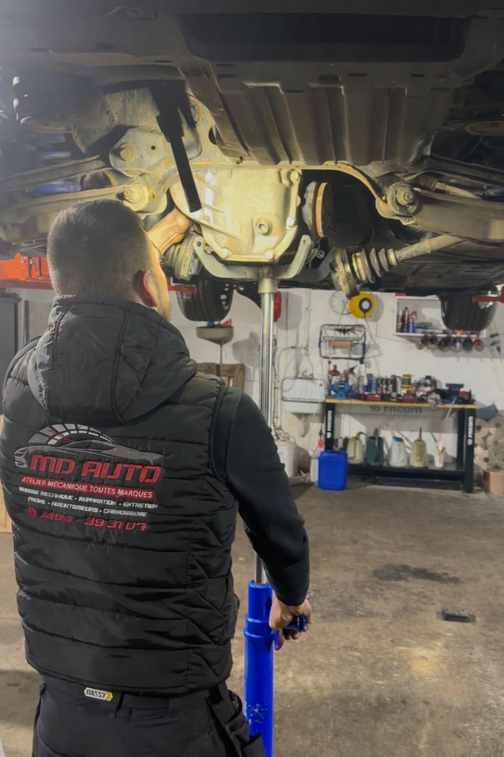 Dylan Marchal, fondateur et mécanicien de MD Auto